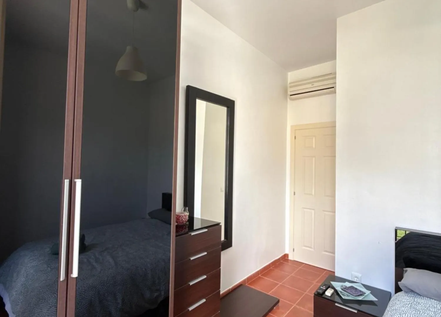 民宿 #1 Habitacion Doble Con Bano Compartido Sevilla Deluxe Los Rosales 西班牙